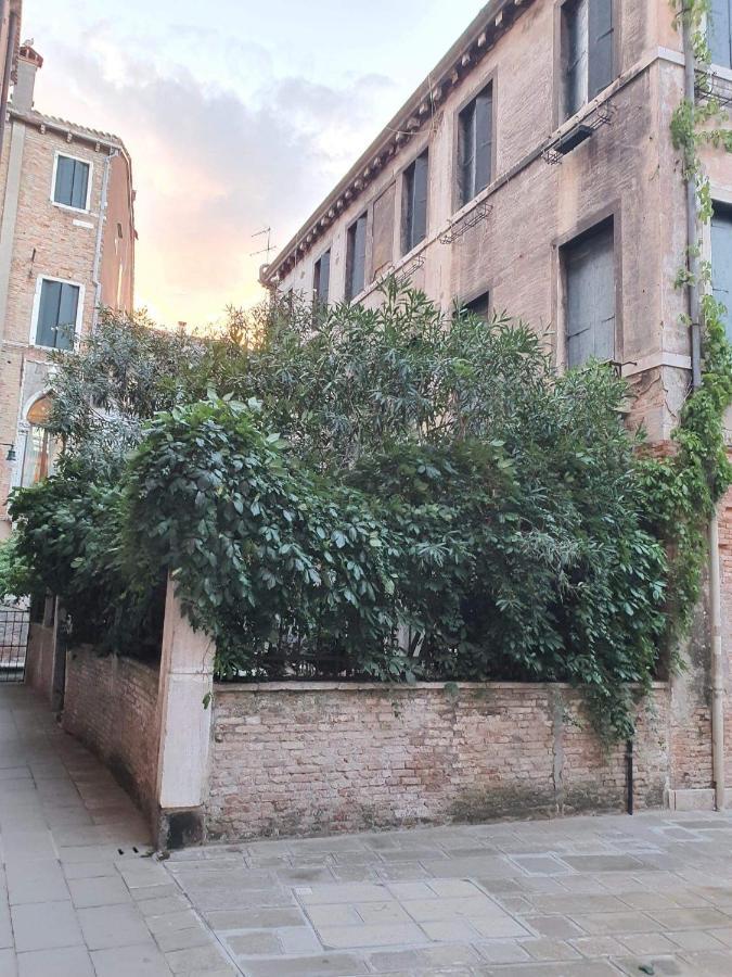 Residenza Oleandro Rosa Apartment Veneţia Exterior foto